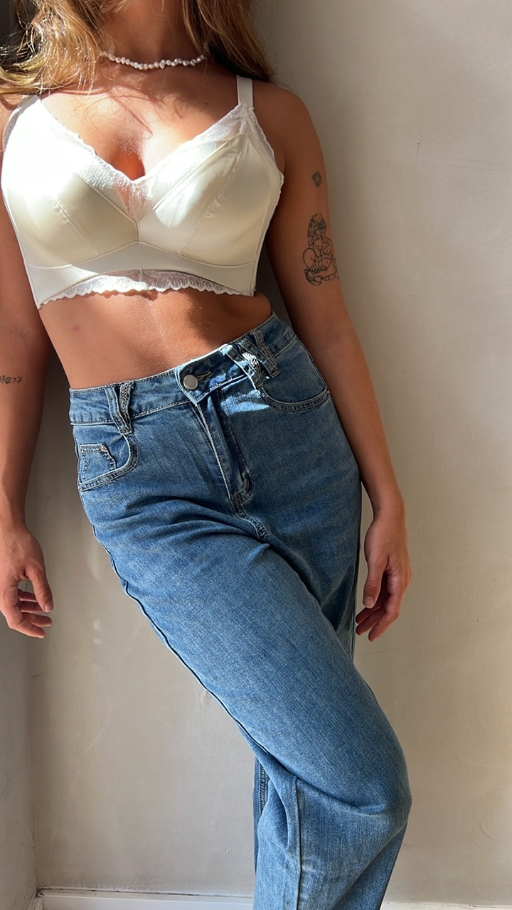 חזיית SOFT SATIN שמנת